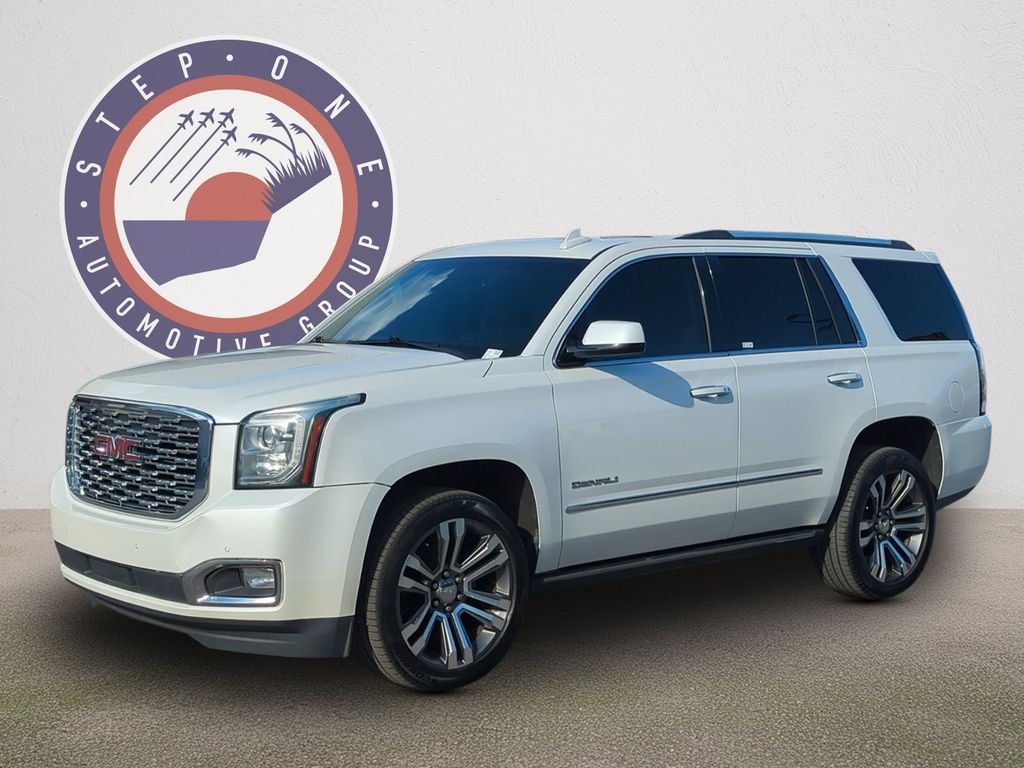 Used 2019 White GMC Denali image 1