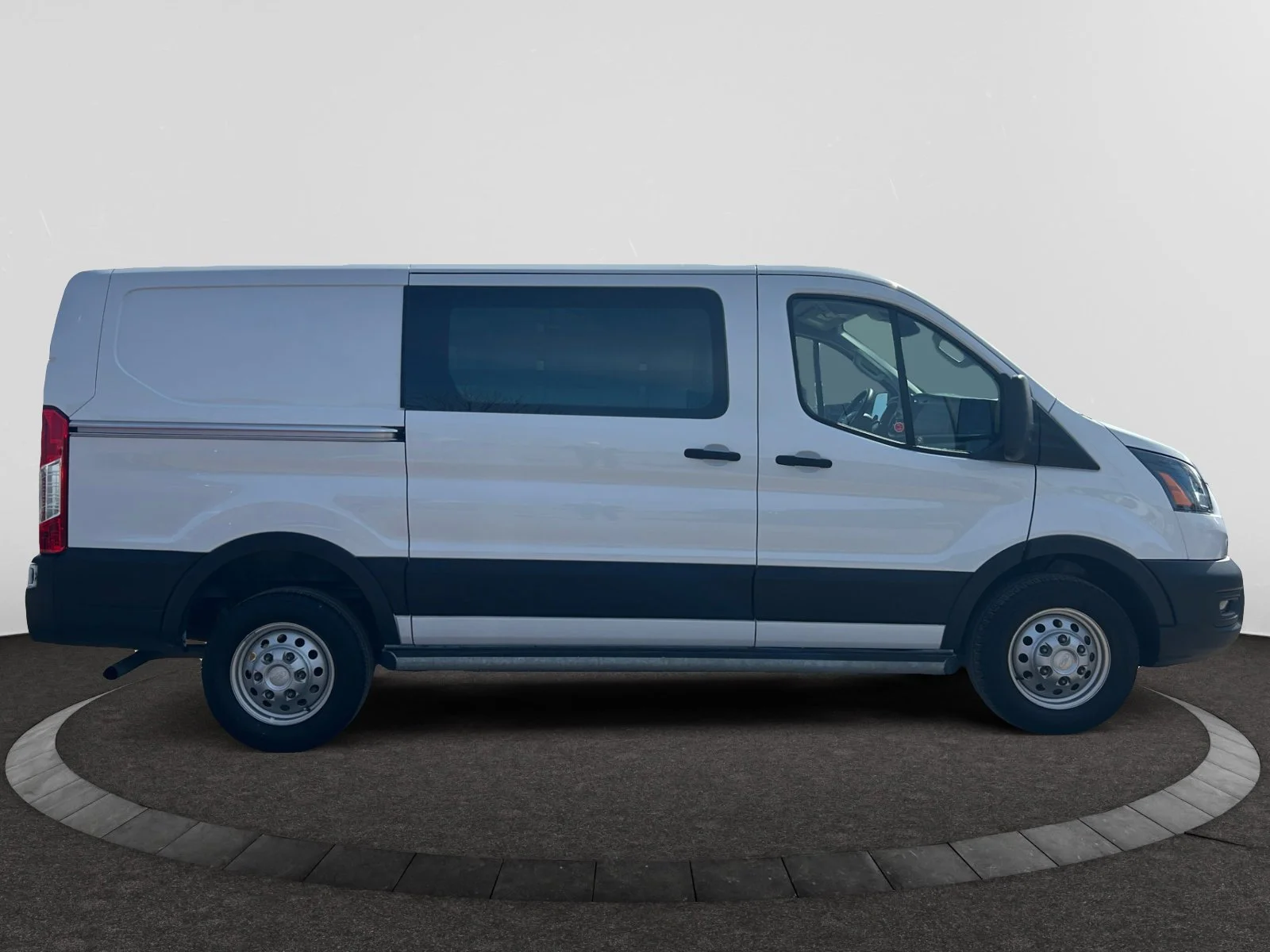 Used 2024 White Ford AWD image 6