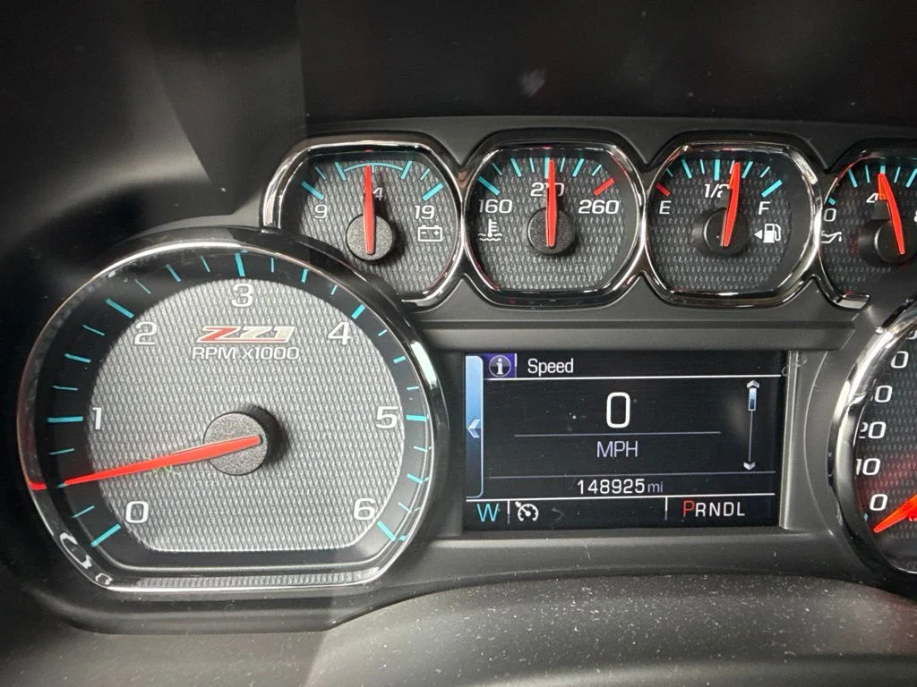 Used 2018 Black Chevrolet LT image 9