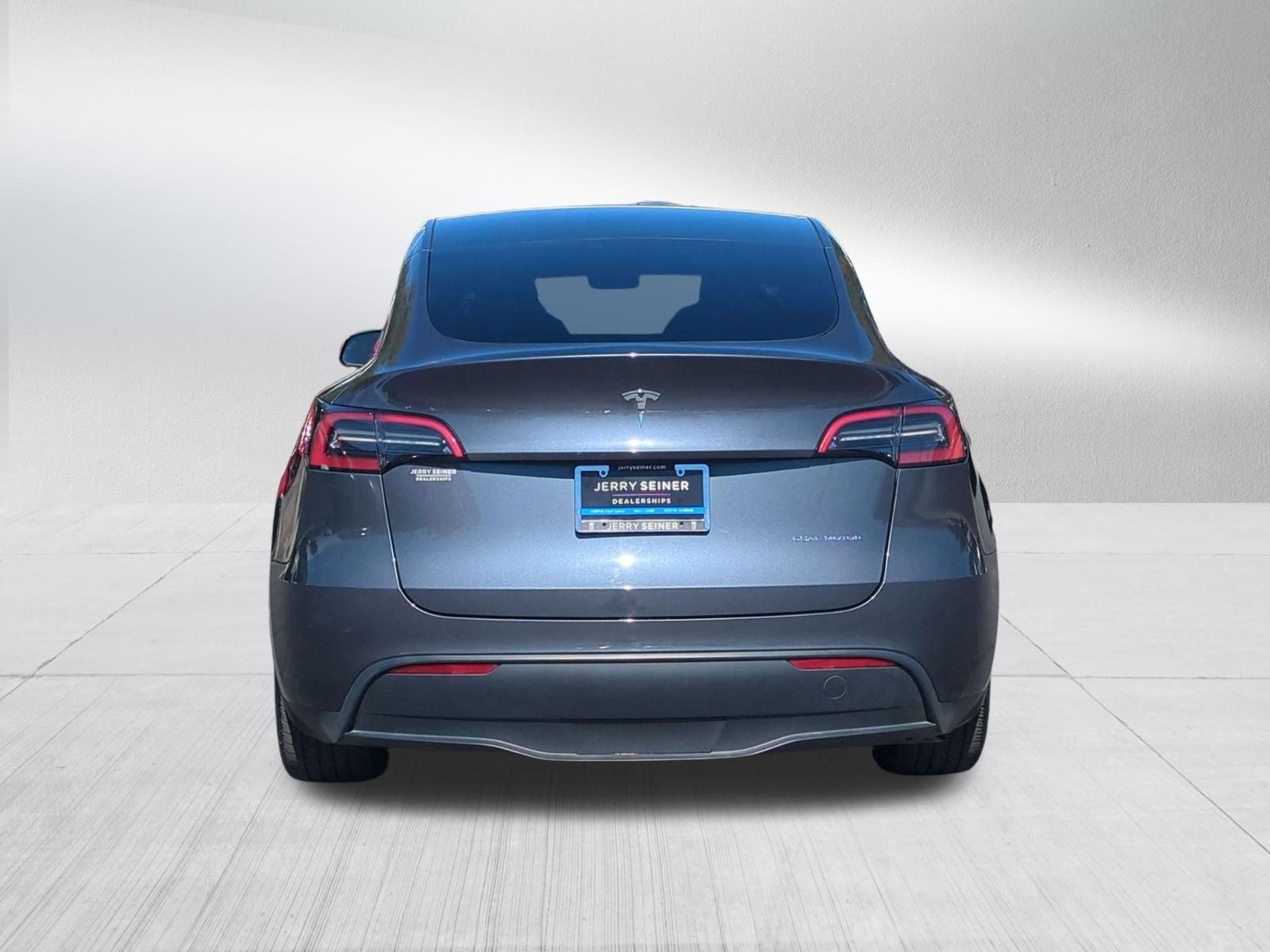 Certified Used 2023 Gray Tesla Long Range image 4