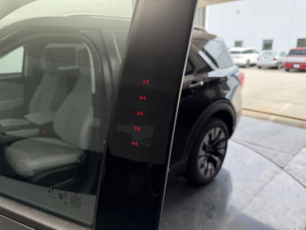 New 2026 Agate Black Metallic Ford Platinum™ image 41