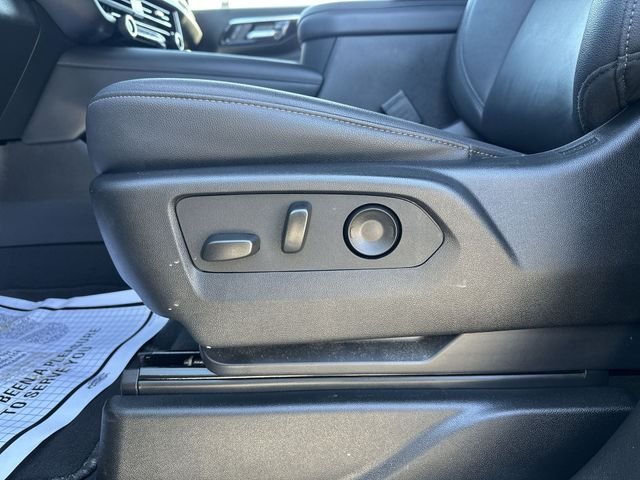 Certified Used 2025 Black Chevrolet Z71 image 16