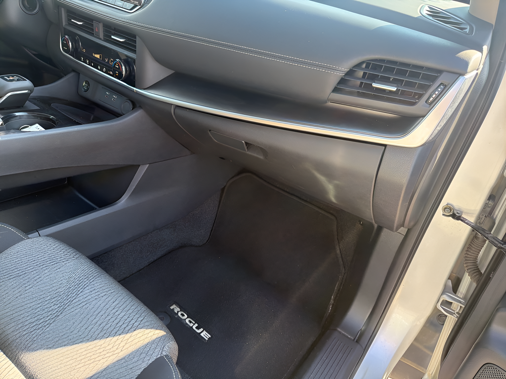 Certified Used 2024 Silver Nissan SV image 17