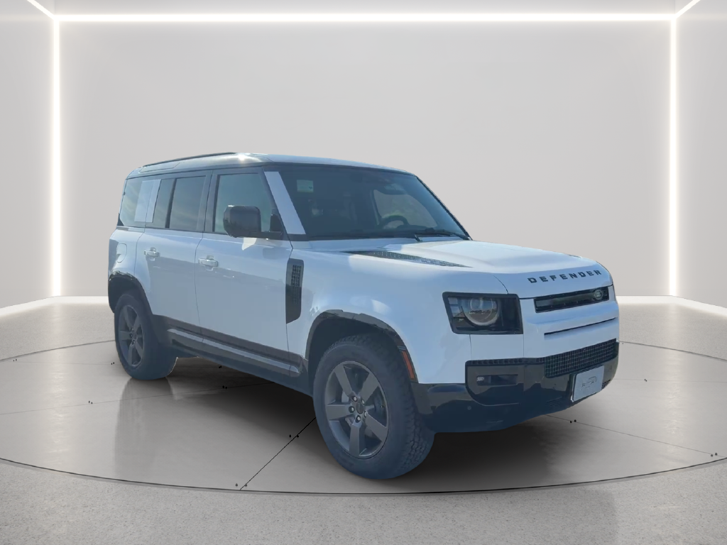 New 2026 Fuji White Land Rover X-Dynamic SE image 3