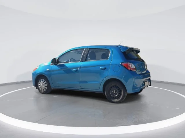Used 2024  Mitsubishi  image 6