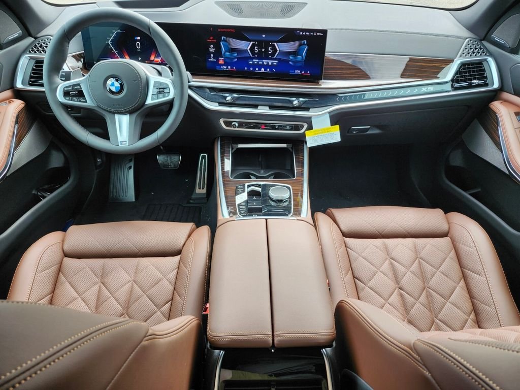 New 2026 Gray BMW xDrive40i image 11