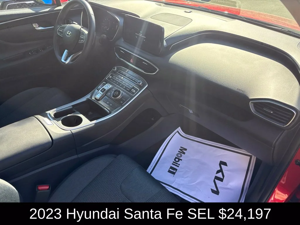 Used 2023 Red Hyundai SEL image 17
