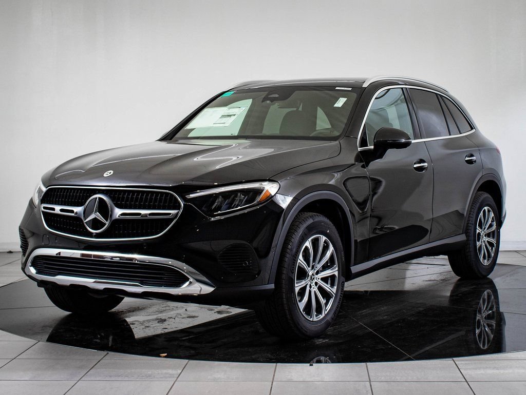 2026 Mercedes-Benz GLC GLC 300 4MATIC's photo