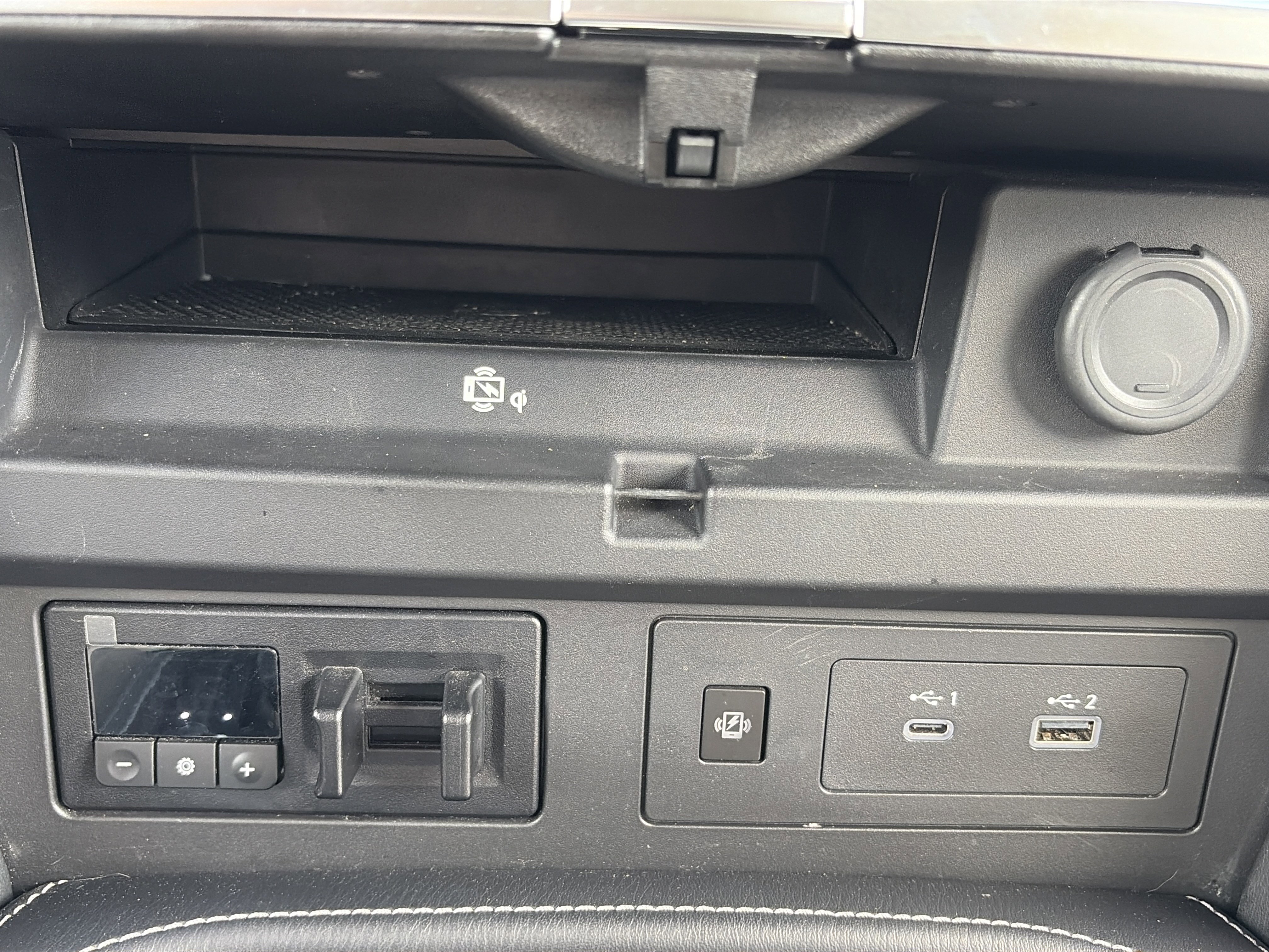 2024 Nissan Armada Platinum - Photo 9