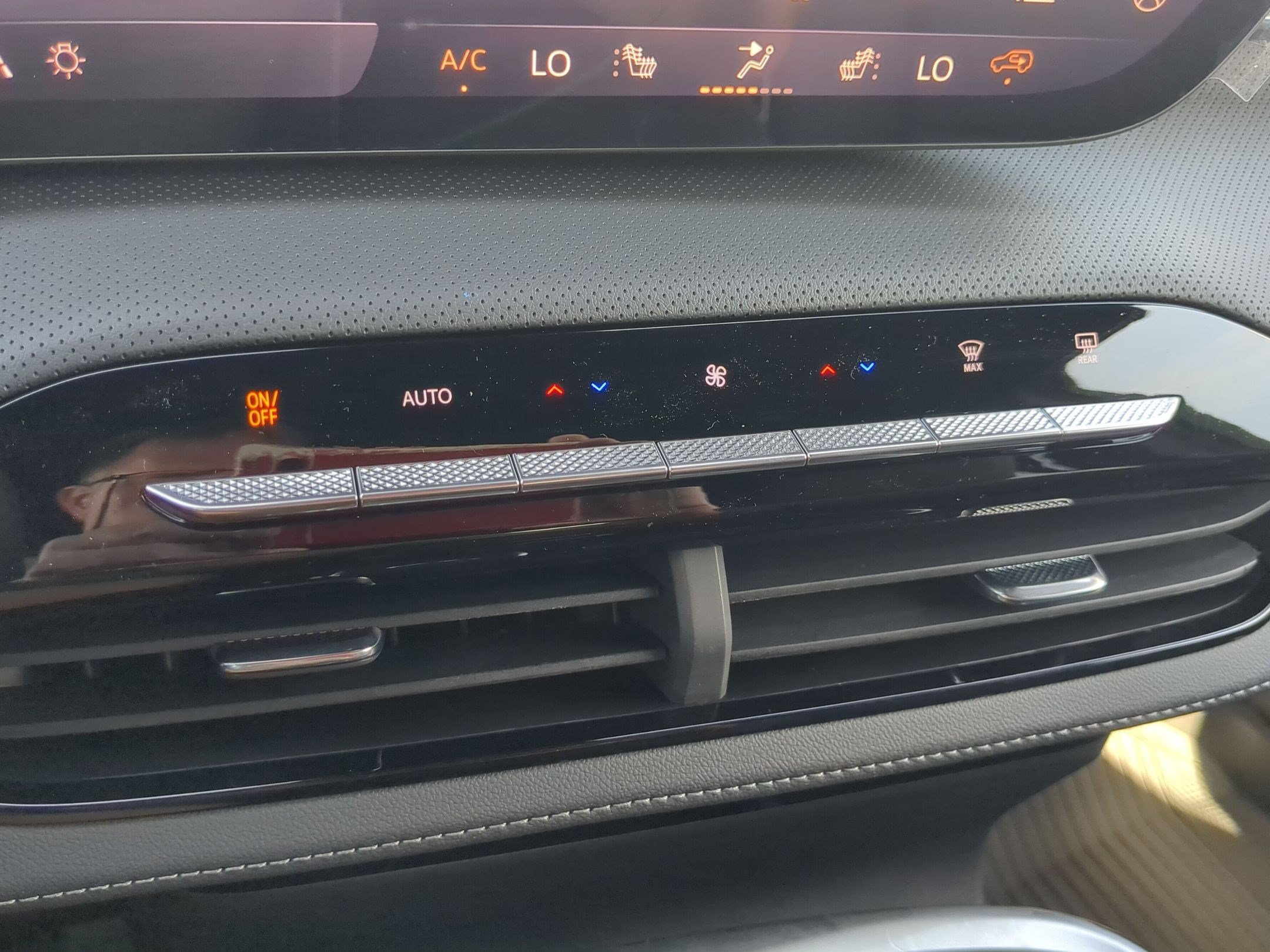 2027 Buick Enclave Preferred - Photo 23