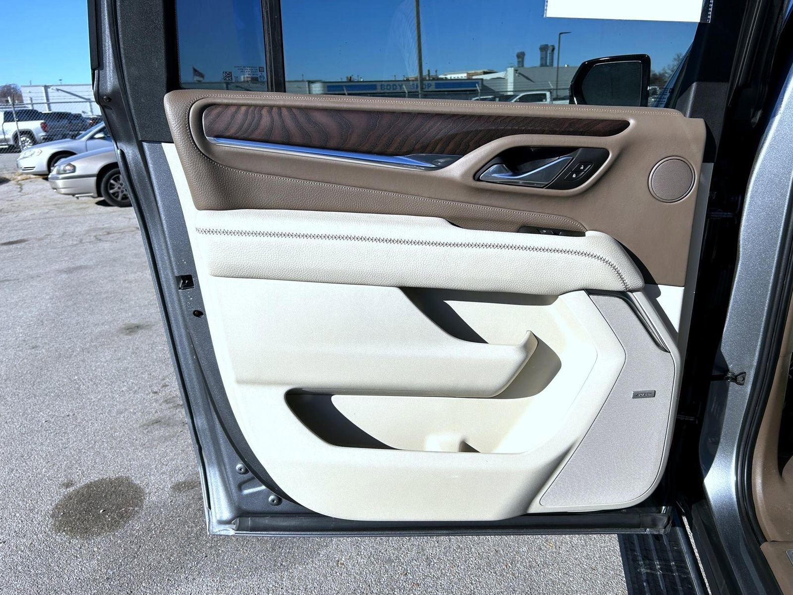 2022 GMC Yukon XL Denali - Photo 17