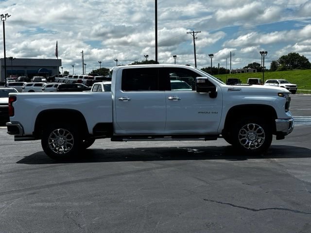 2026 Chevrolet Silverado 2500 HD LTZ - Photo 8