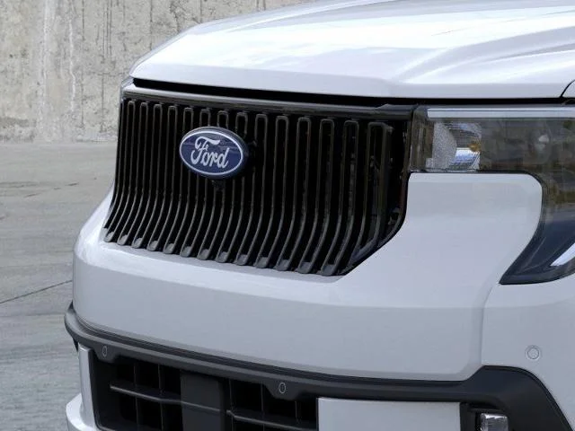 New 2026 Space White Metallic Ford Lobo™ image 43