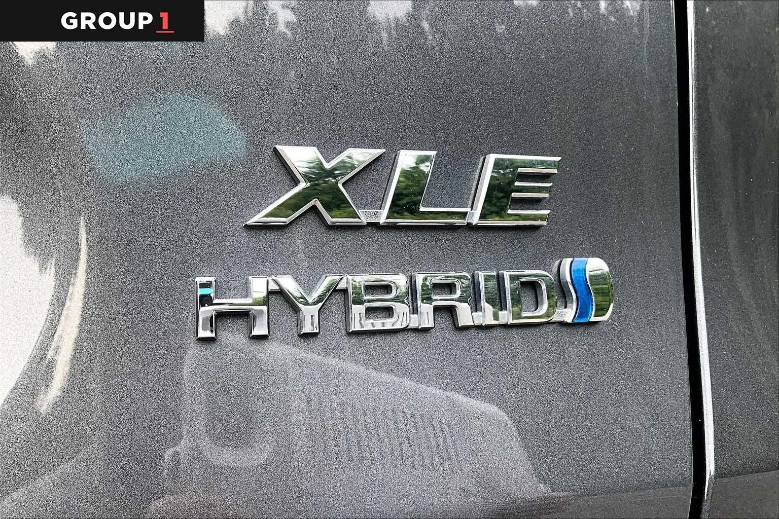Used 2022 Magnetic Gray Metallic Toyota Hybrid XLE image 10