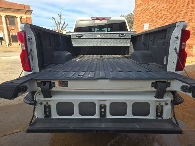 Used 2022 Summit White Chevrolet LTZ image 17