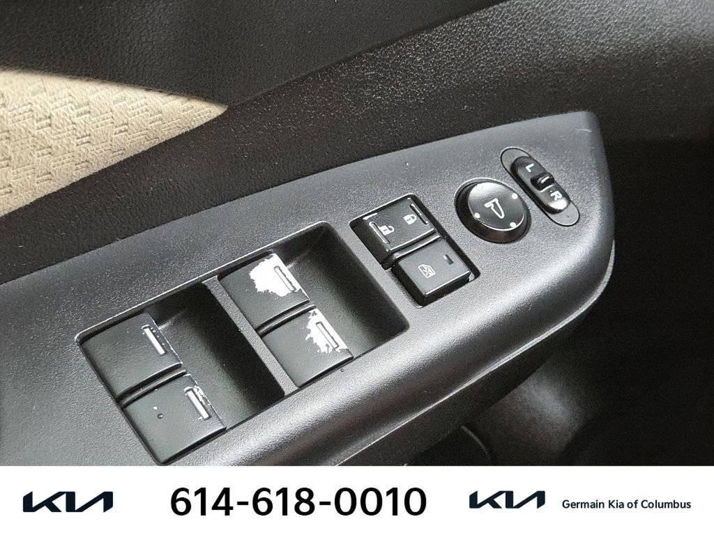 Used 2016  Honda EX image 25