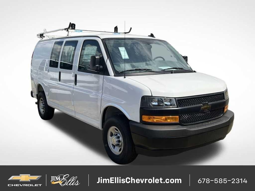 2025 Chevrolet Express Cargo