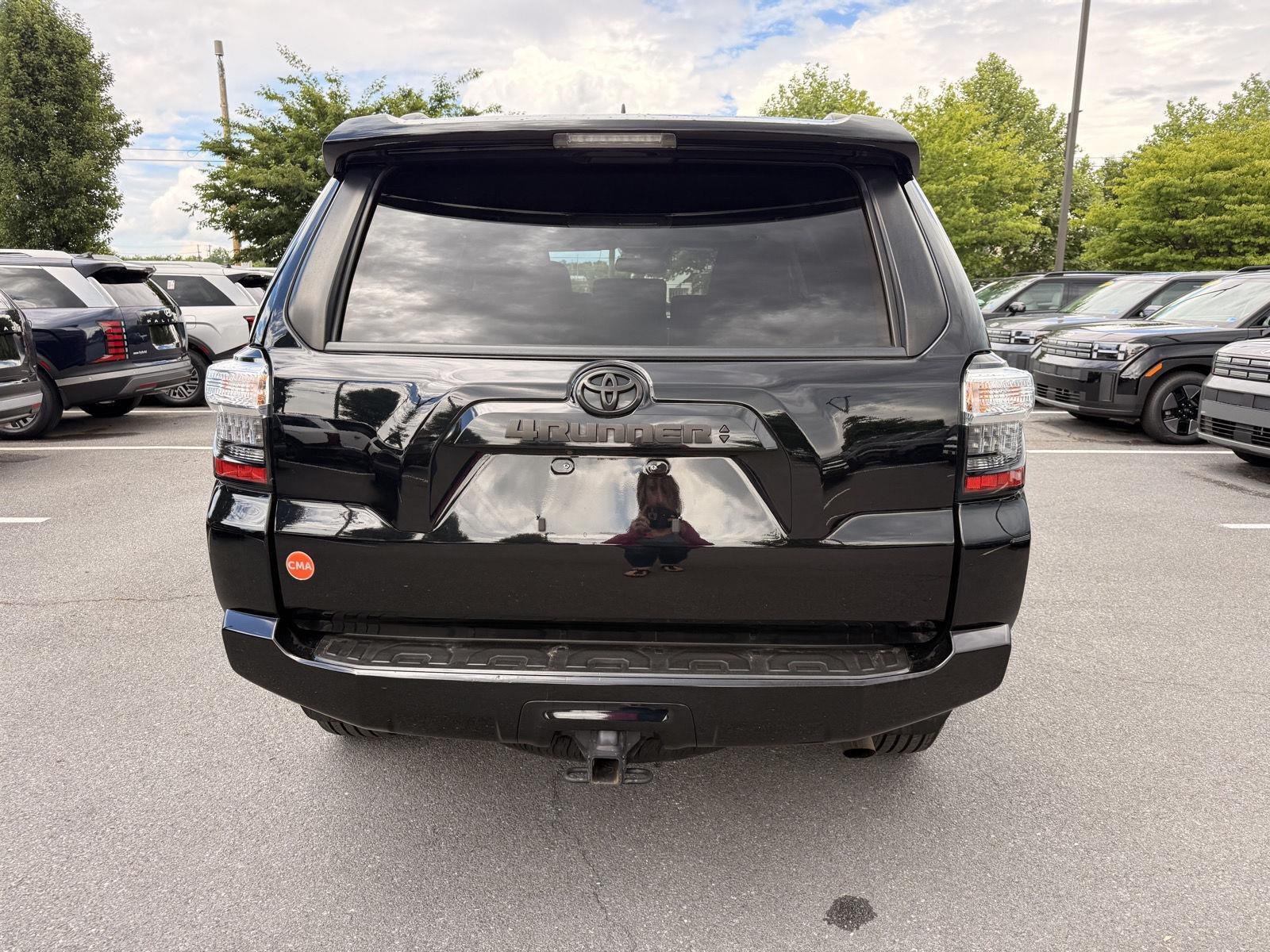 Used 2021 Midnight Black Metallic Toyota SR5 Premium image 4