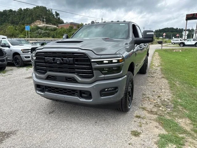 New 2026 Ceramic Gray Clear-Coat Exterior Paint RAM Laramie image 7