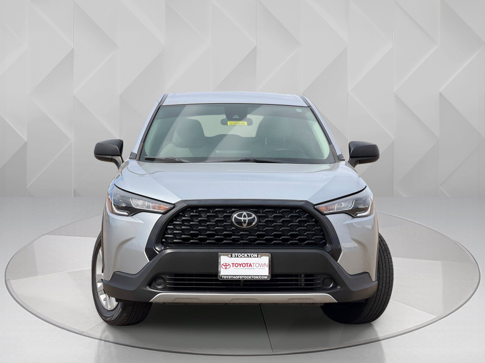 Certified Used 2022 Sonic Silver Toyota L image 5
