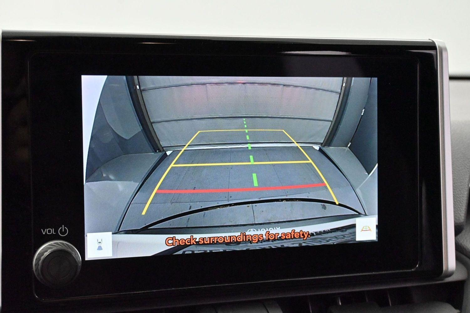 Used 2024 Ice Cap Toyota SE image 21