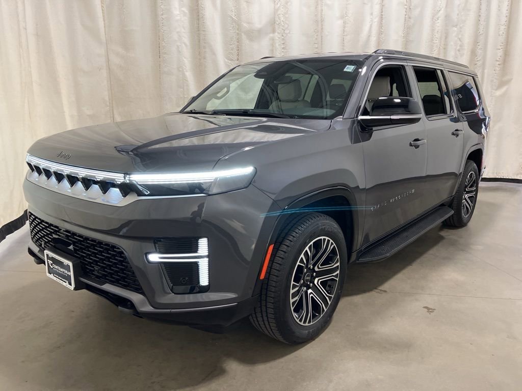 New 2026 Baltic-Gray Metallic Clear-Coat Exterior Paint Jeep  image 20