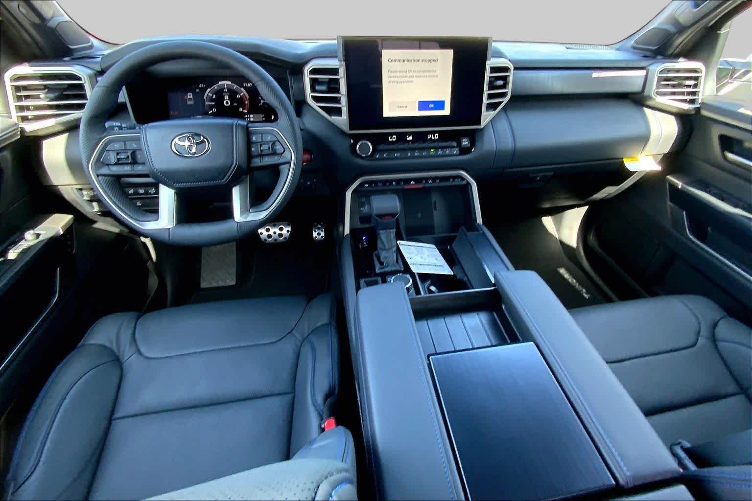 New 2026 Wind Chill Pearl Toyota Platinum image 5