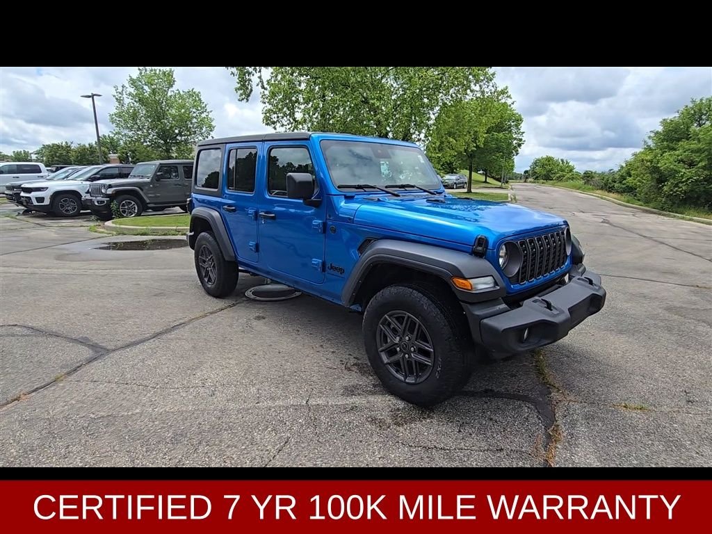 Used 2024 Blue Jeep Sport S image 9