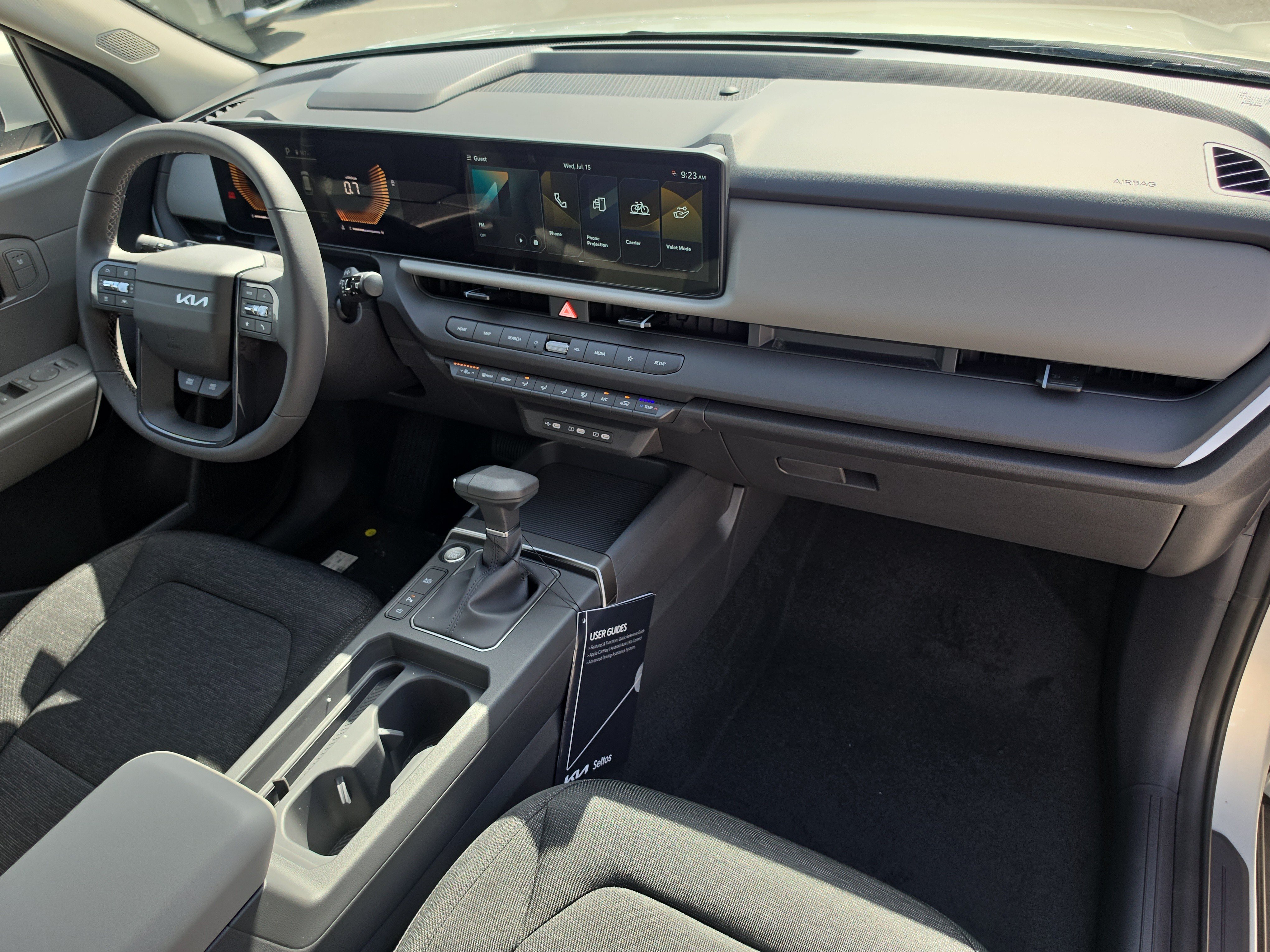 New 2027 Ivory Silver Kia LX image 11