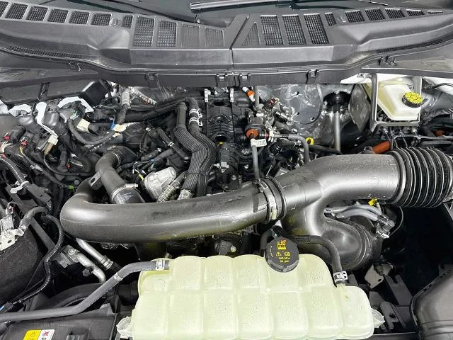 New 2026 Oxford White Ford XLT image 62