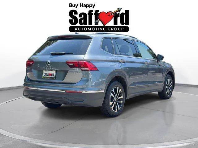 Used 2022 Gray Volkswagen 2.0T S image 9