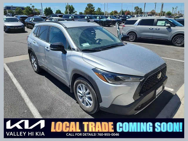 2025 Toyota Corolla Cross LE