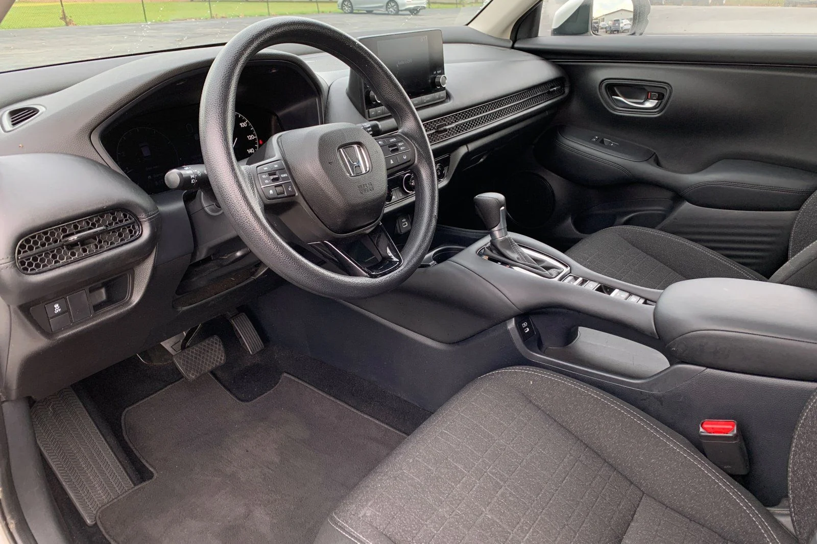 Certified Used 2024 White Honda LX image 12