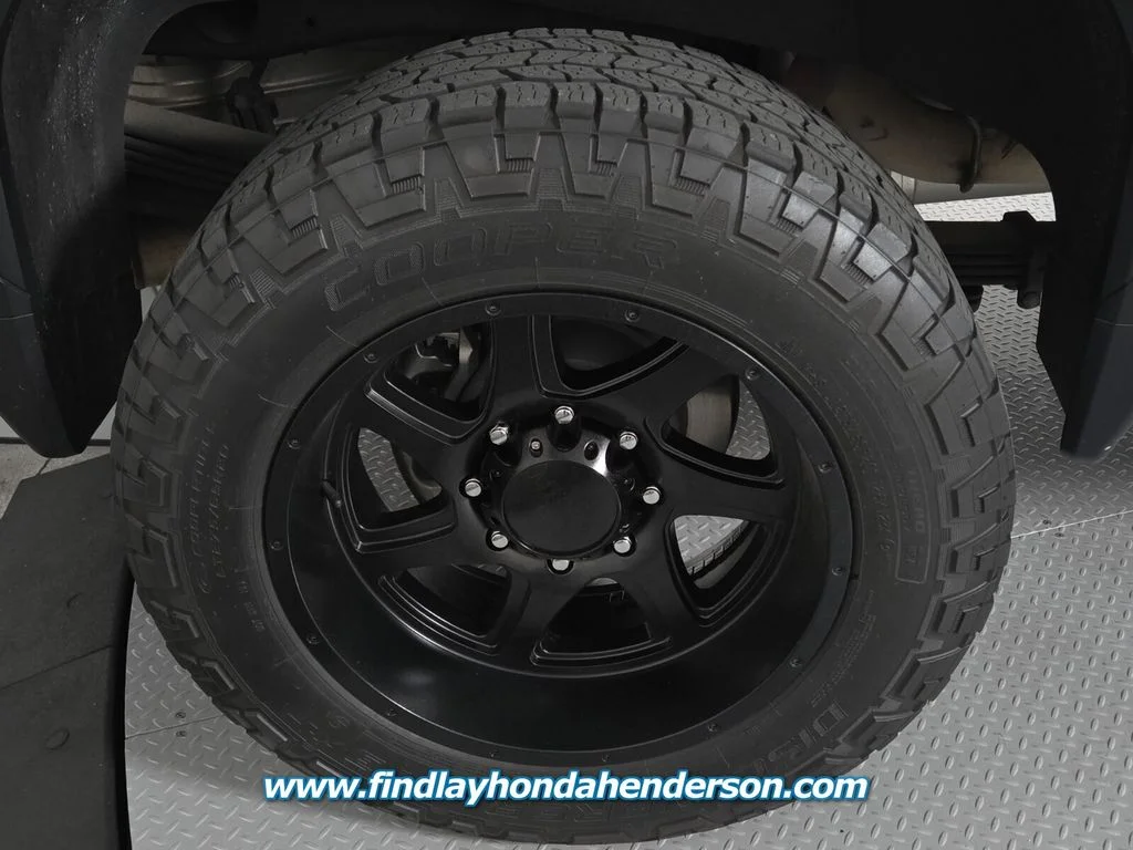 Used 2021 Quicksilver Metallic GMC Denali image 11