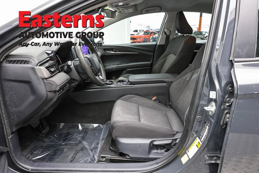 Used 2025 Gray Toyota LE image 7