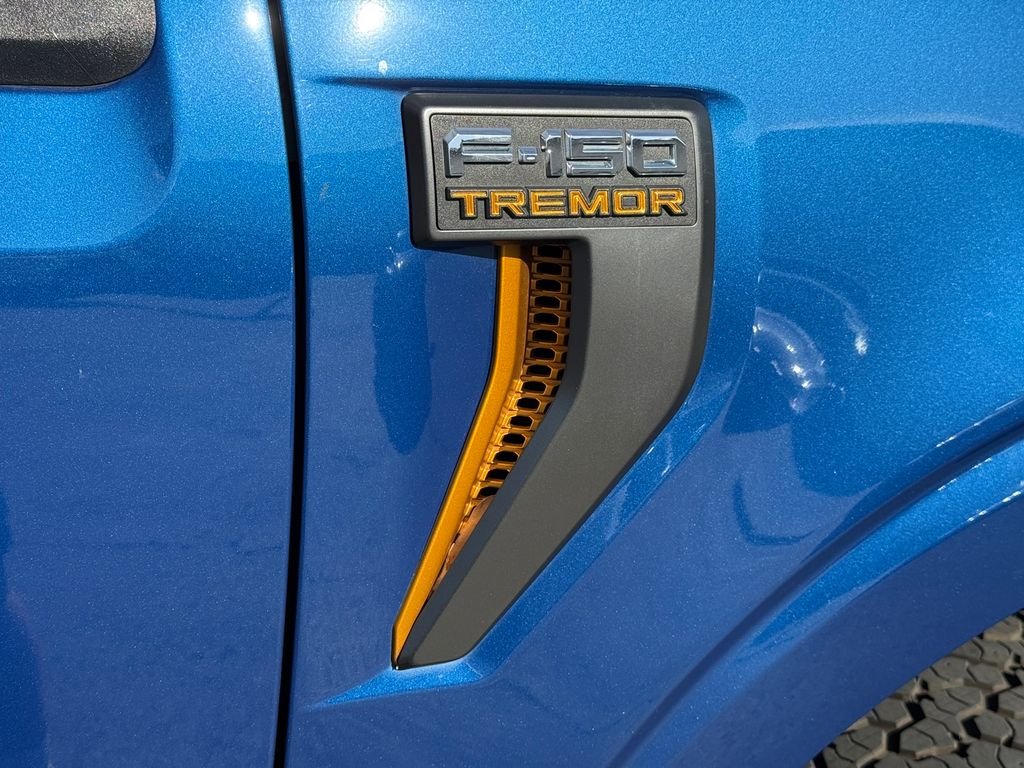 Used 2022 Blue Ford Tremor image 11