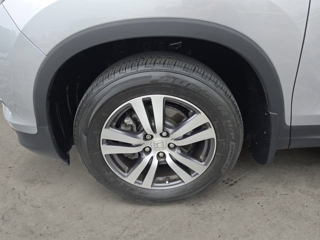 Used 2017 Lunar Silver Metallic Honda EX-L image 33