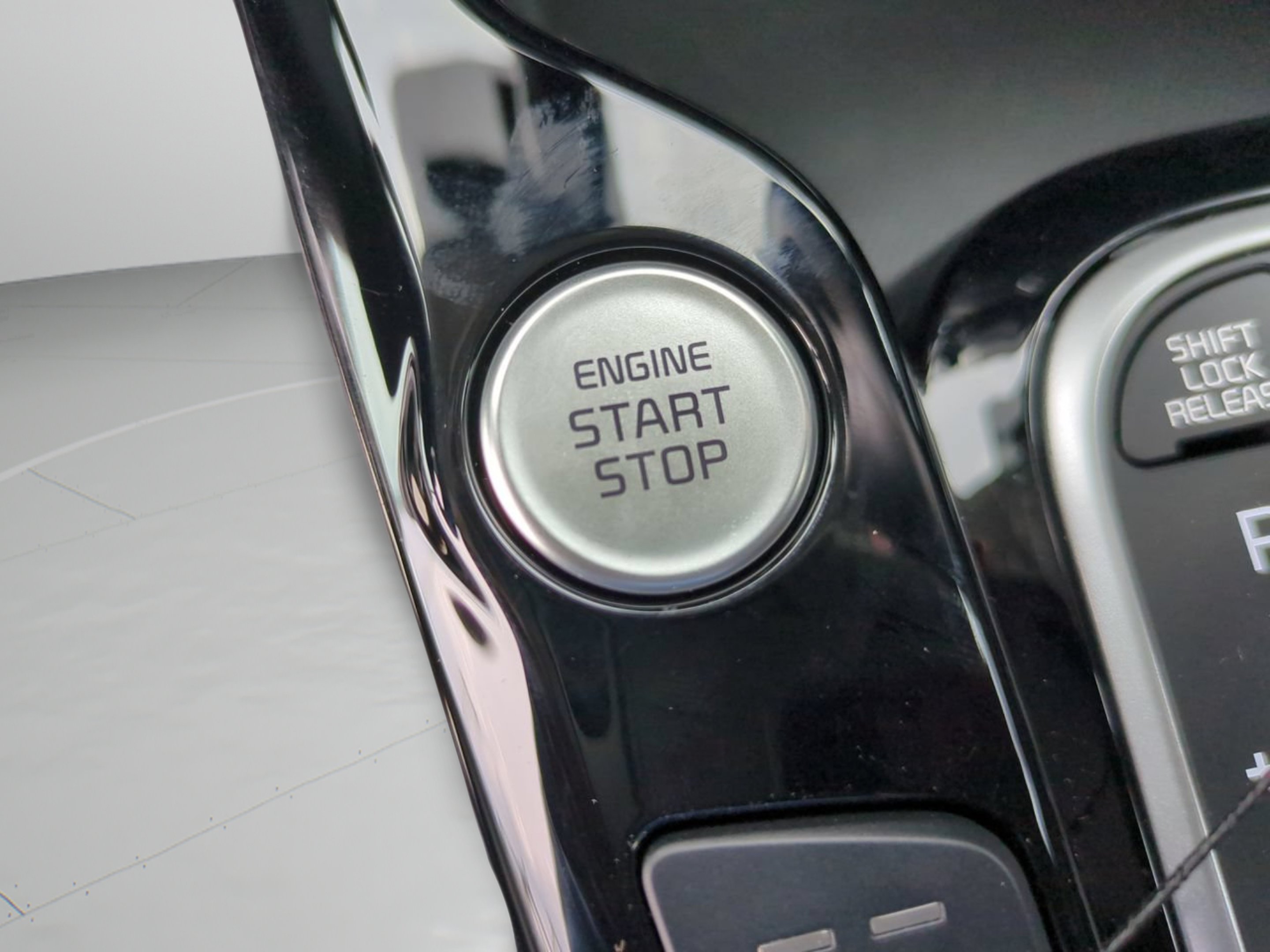 Certified Used 2025 Gravity Gray Kia EX image 33