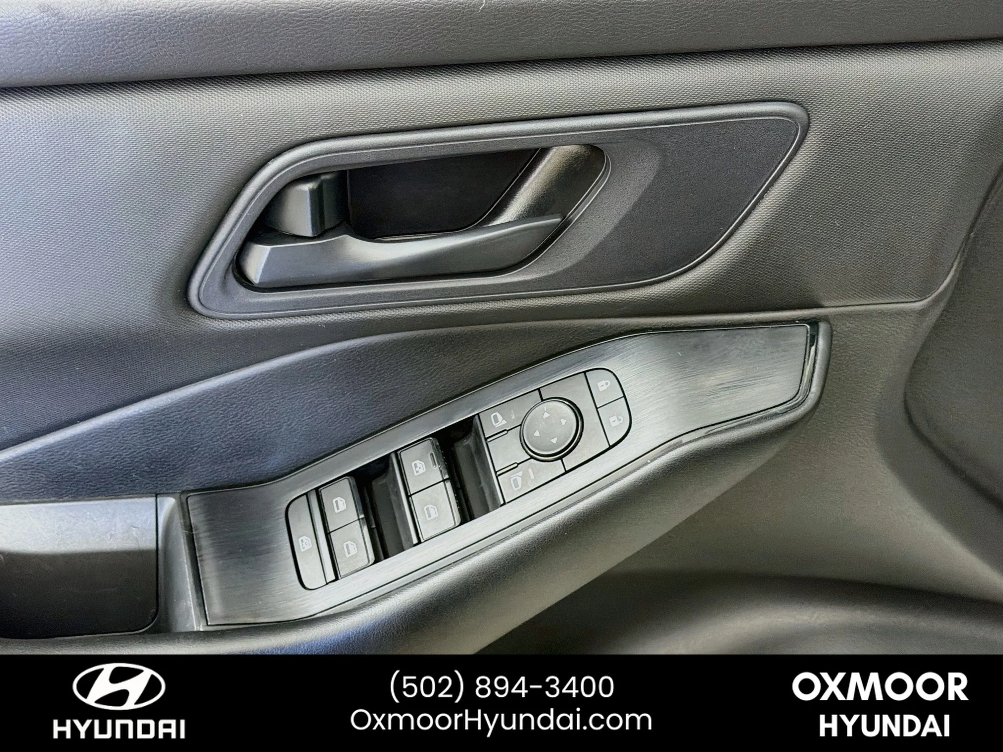 Used 2024 Glacier White Nissan S image 17