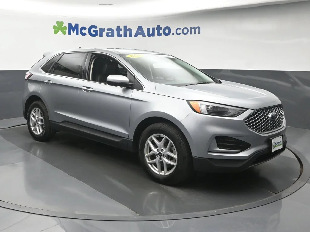 Certified Used 2024 Silver Ford SEL image 2