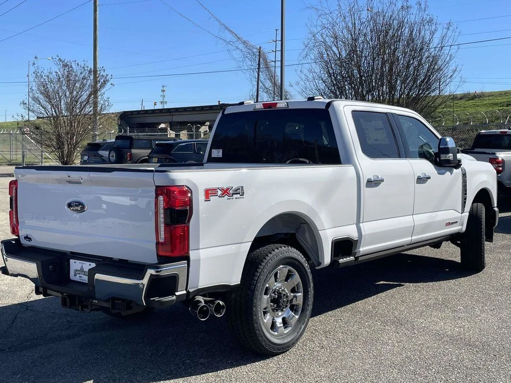 New 2026 Oxford White Ford F-250® Lariat® image 3