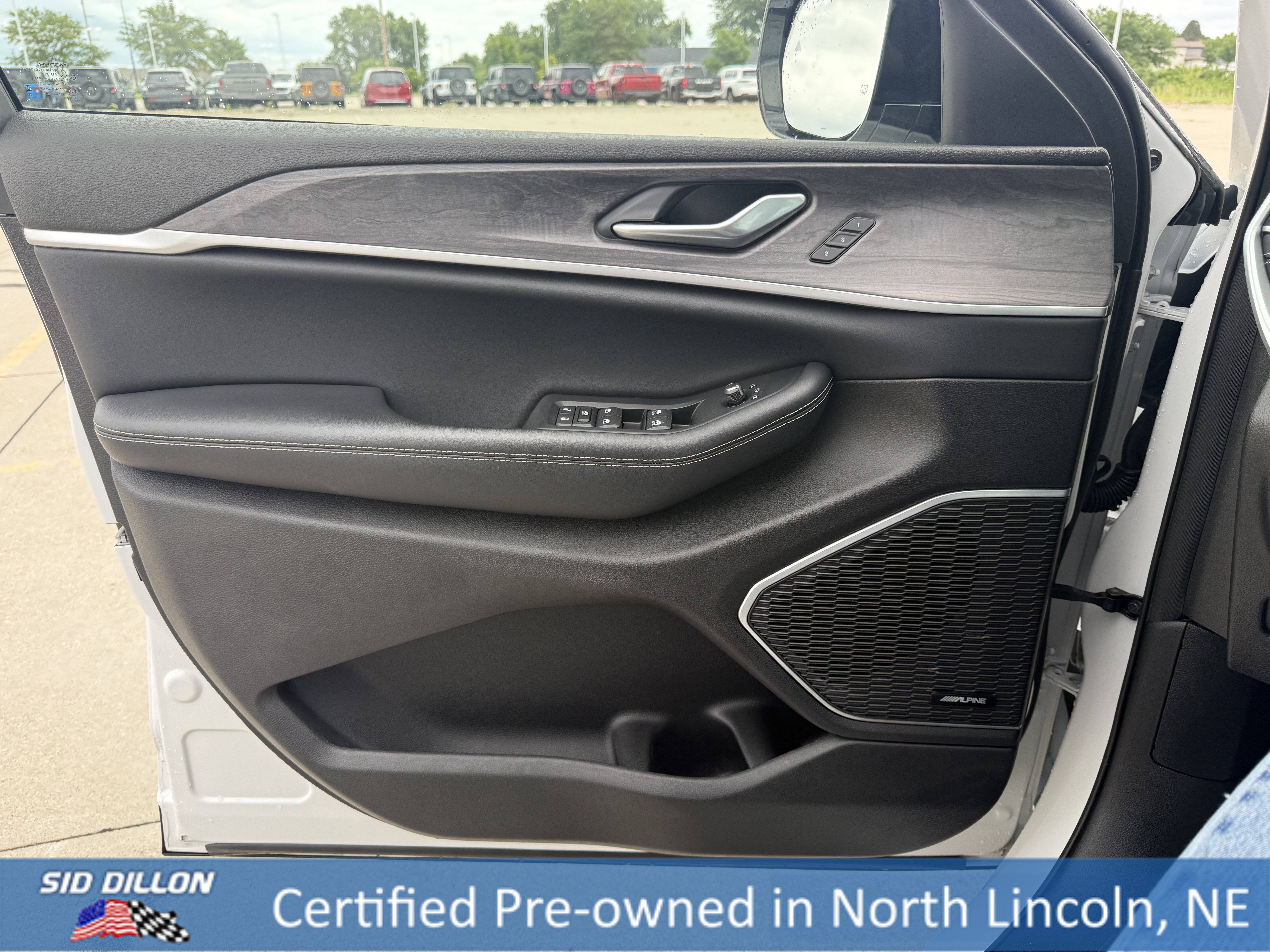 Used 2023 Bright White Clearcoat Jeep Limited image 17