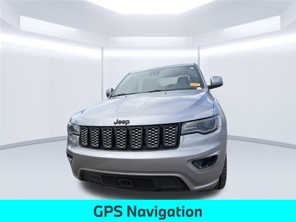 Used 2021 Silver Jeep Laredo X image 2