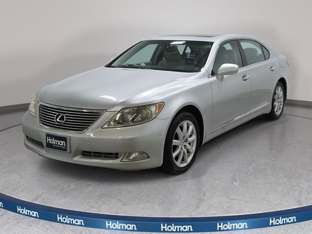 Used 2007 Silver Lexus 460 L image 1