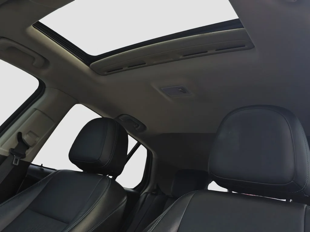 Used 2015 Black Chevrolet LTZ image 8
