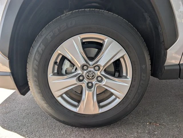 Used 2023 Silver Sky Metallic Toyota XLE image 7