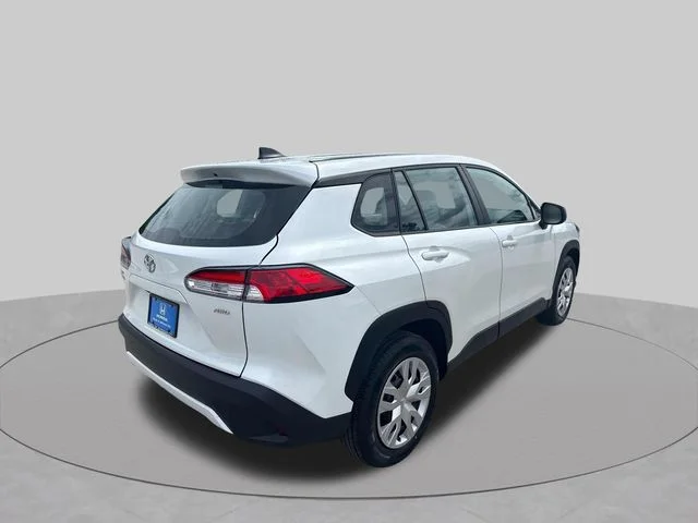 Used 2023 Beige Toyota L image 6