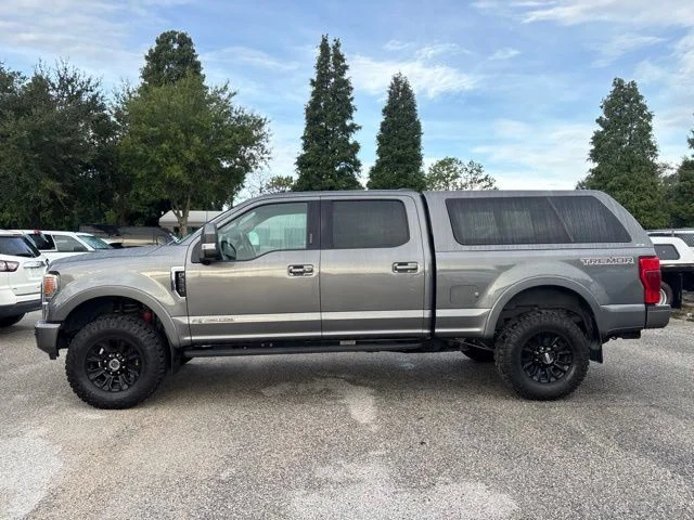 Used 2022 Gray Ford Lariat image 8