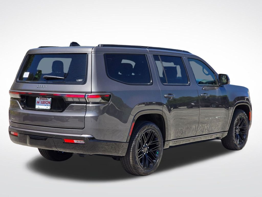 New 2026 Baltic-Gray Metallic Clear-Coat Exterior Paint Jeep Limited Reserve image 20