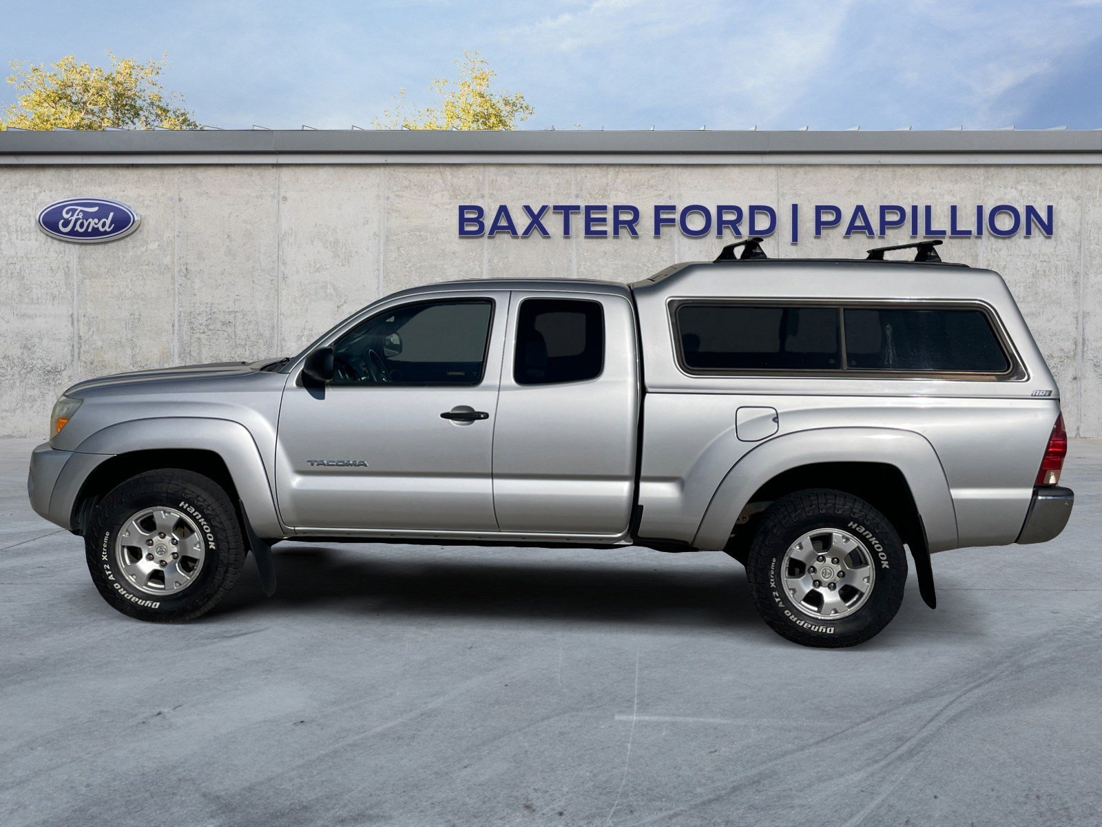 2008 Toyota Tacoma PreRunner photo 2